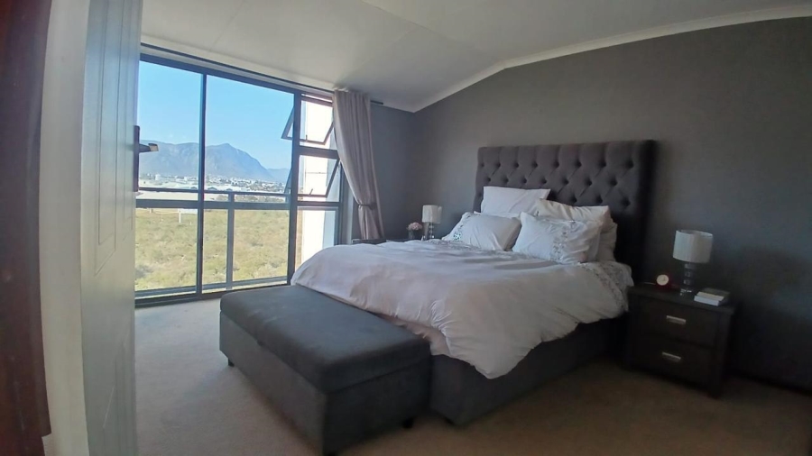 2 Bedroom Property for Sale in Westcliff Western Cape